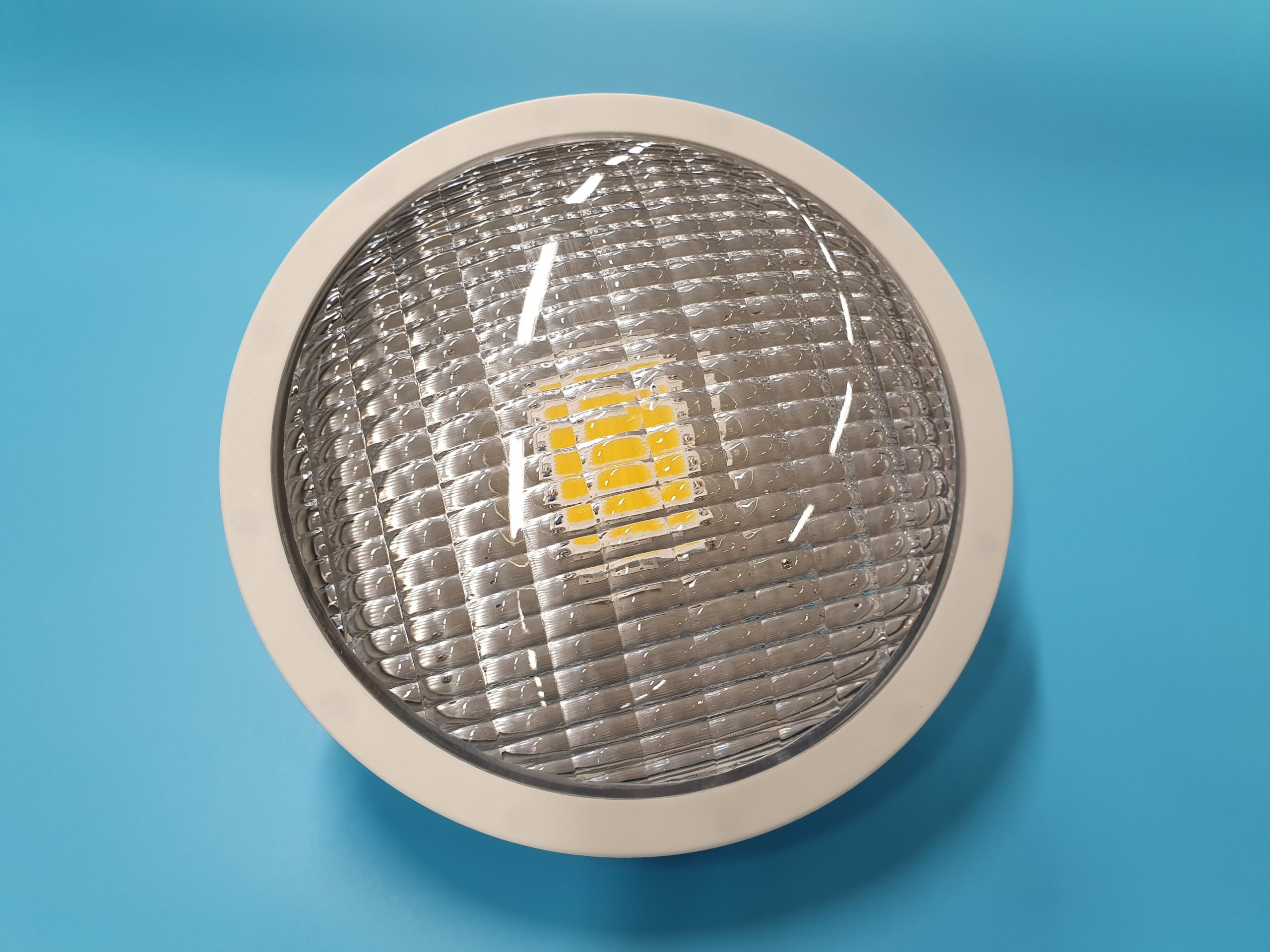 PAR56 lamppu 12 V / 36 W LED, valkoinen 3400 lumen